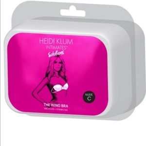 Backless, strapless bra.  A/B cup